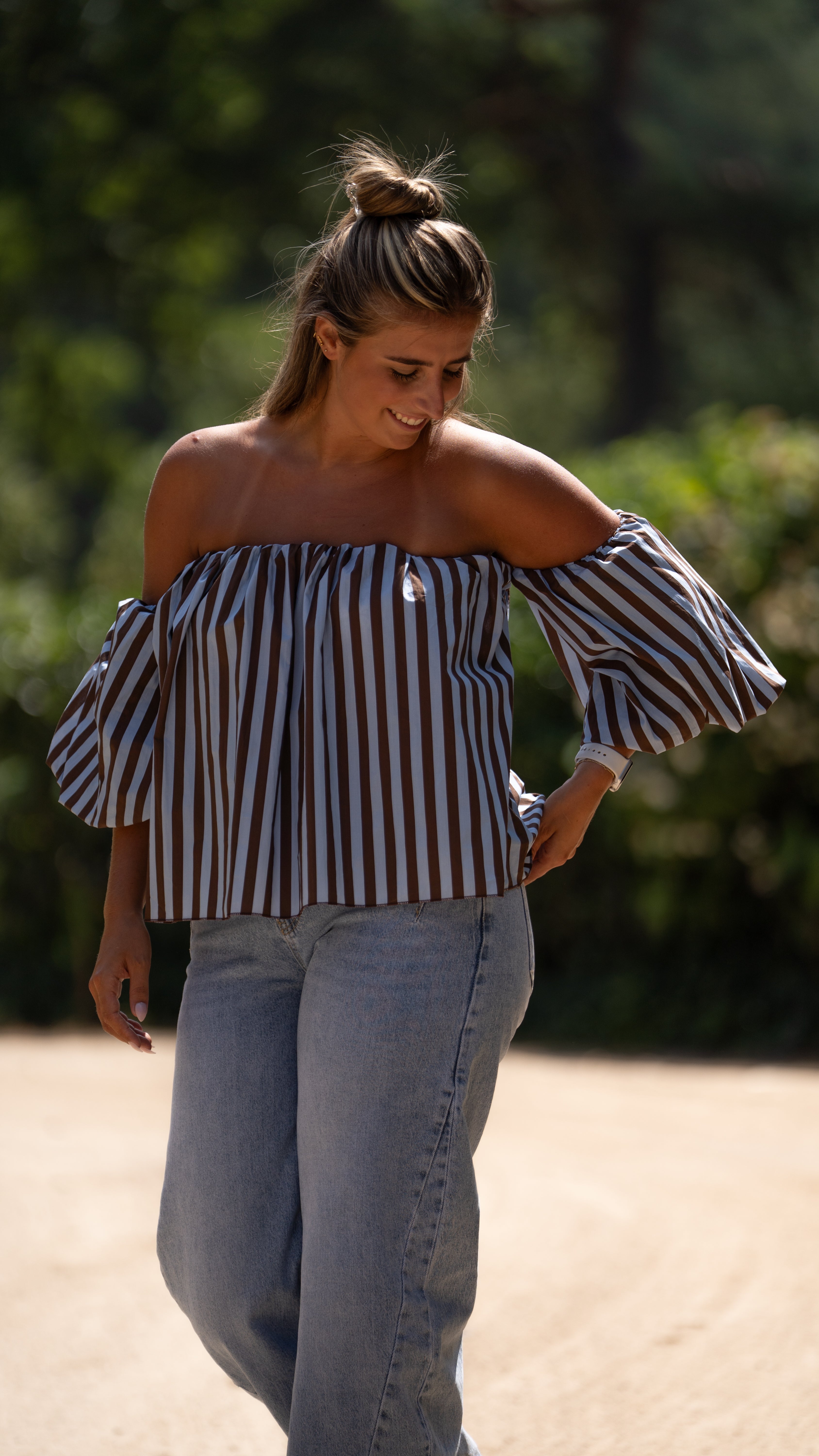 T-shirts, tops & blouses