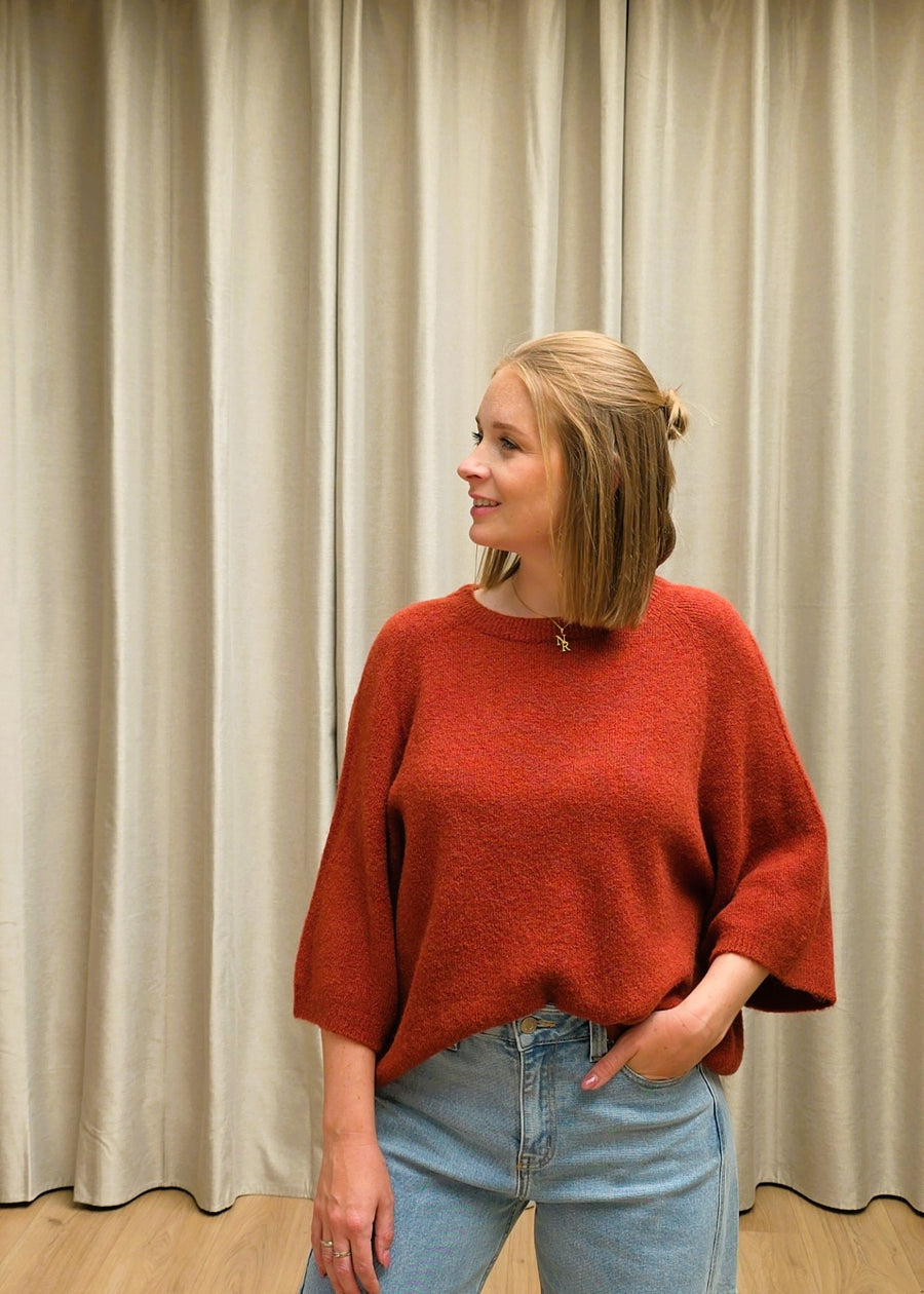 Ada knit