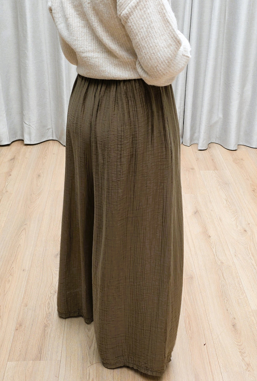 Demi trousers
