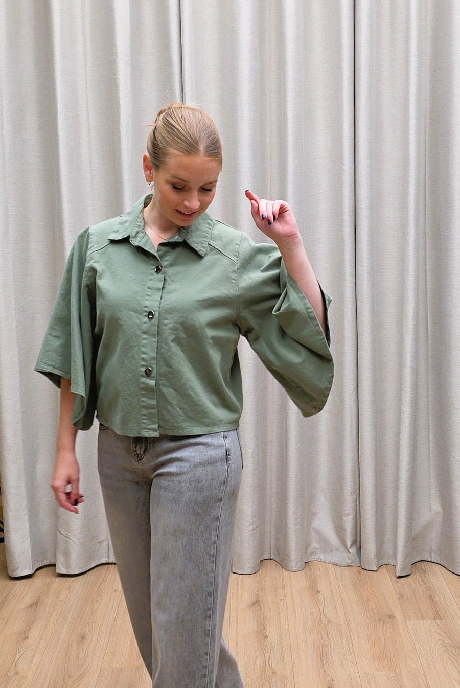 Aina blouse