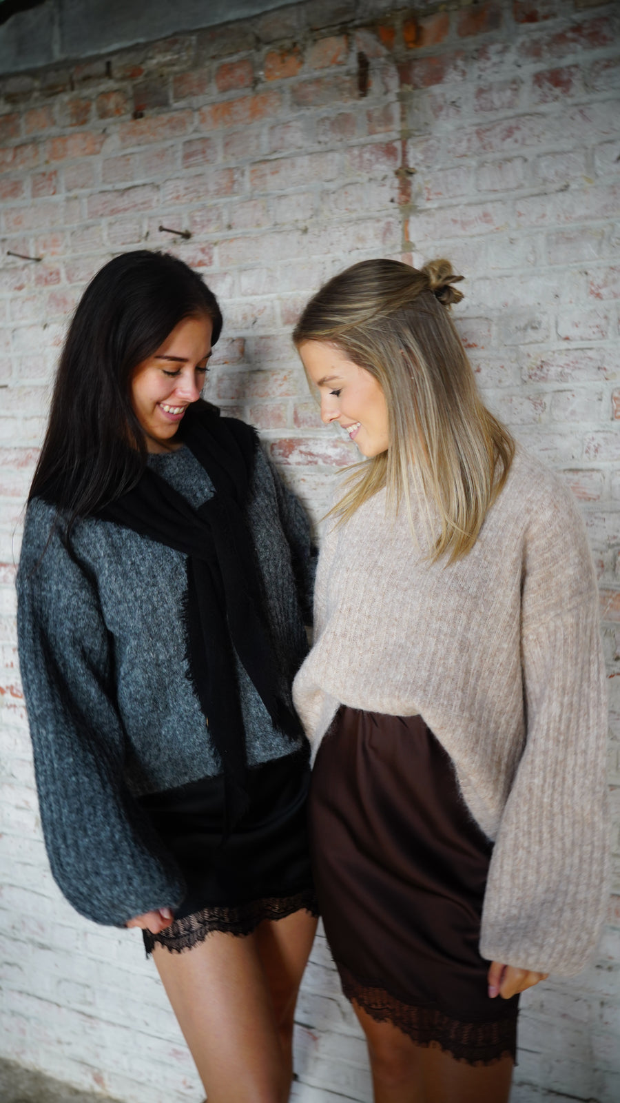 Mira knit