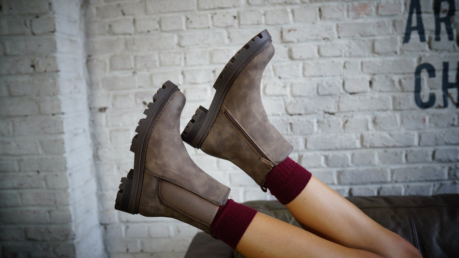 Paxos boots