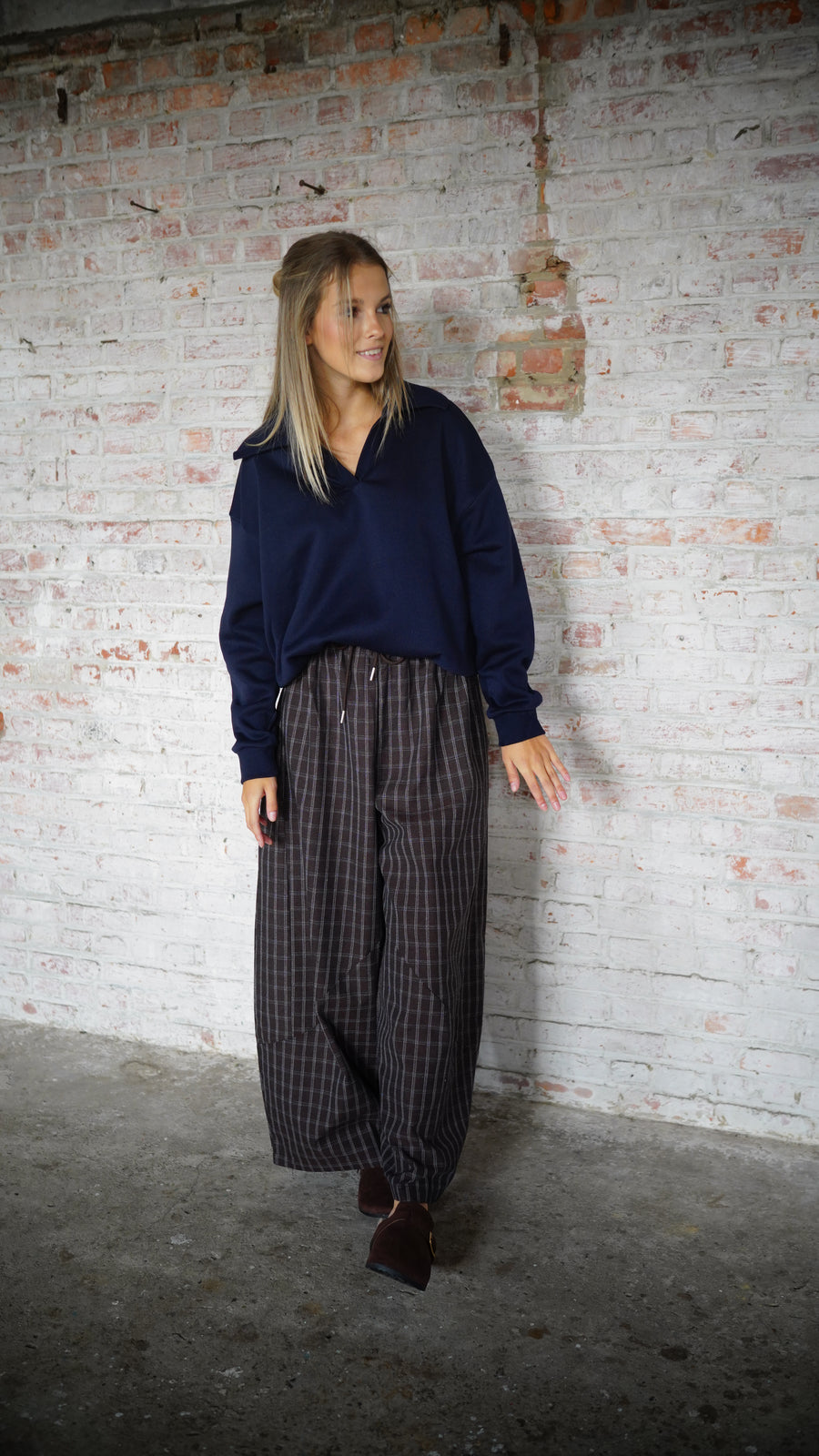 Uma trousers