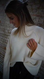 Daphne knit