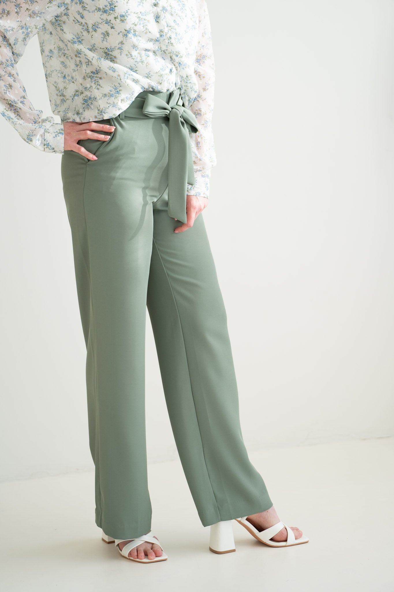 Green pants high waist - wide