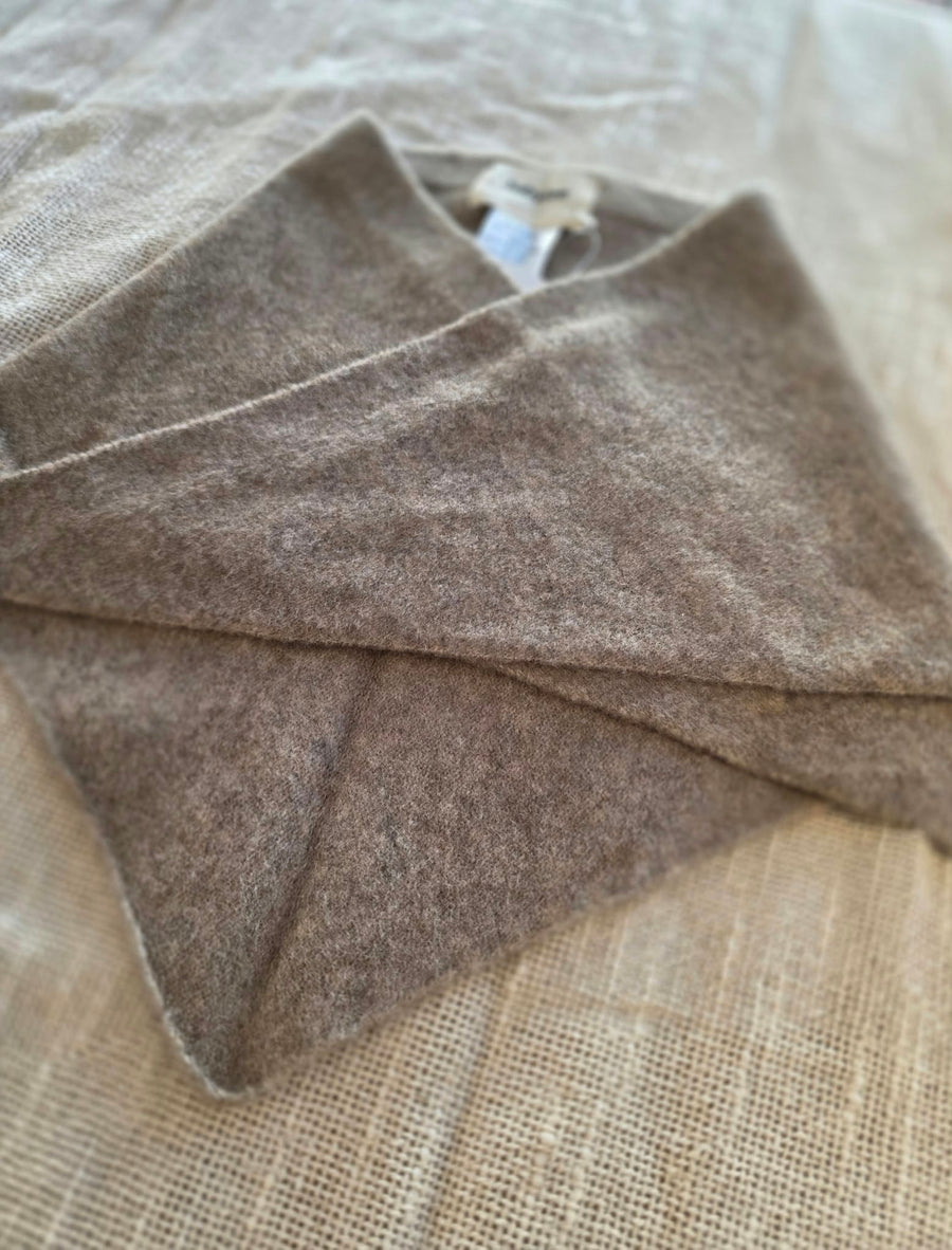 Ylva scarf
